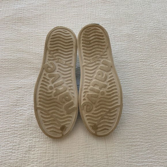 Native Jefferson Women’s White Wale Shoes